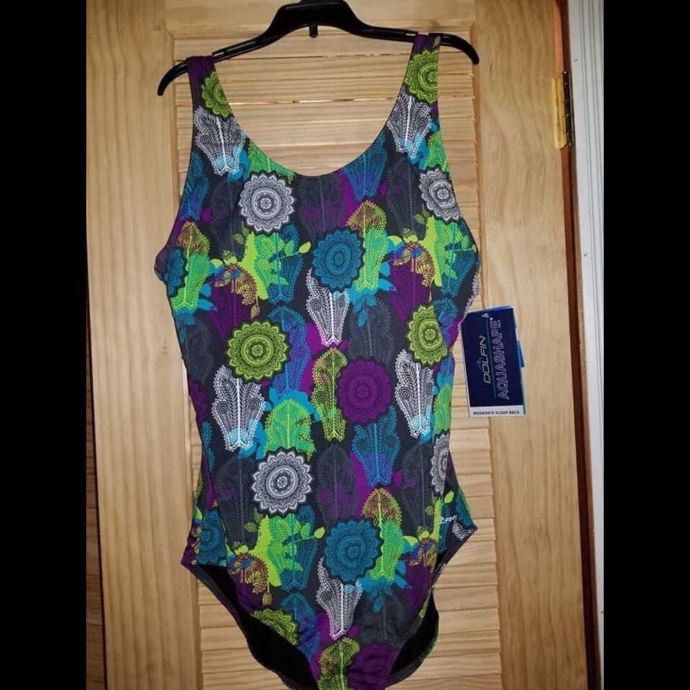 Dolfin swimsuit